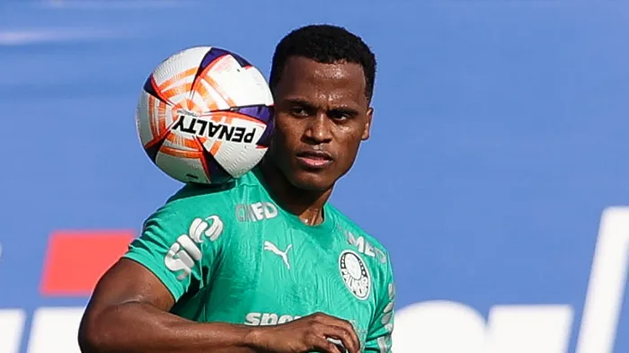 Arias, treino. Palmeiras.