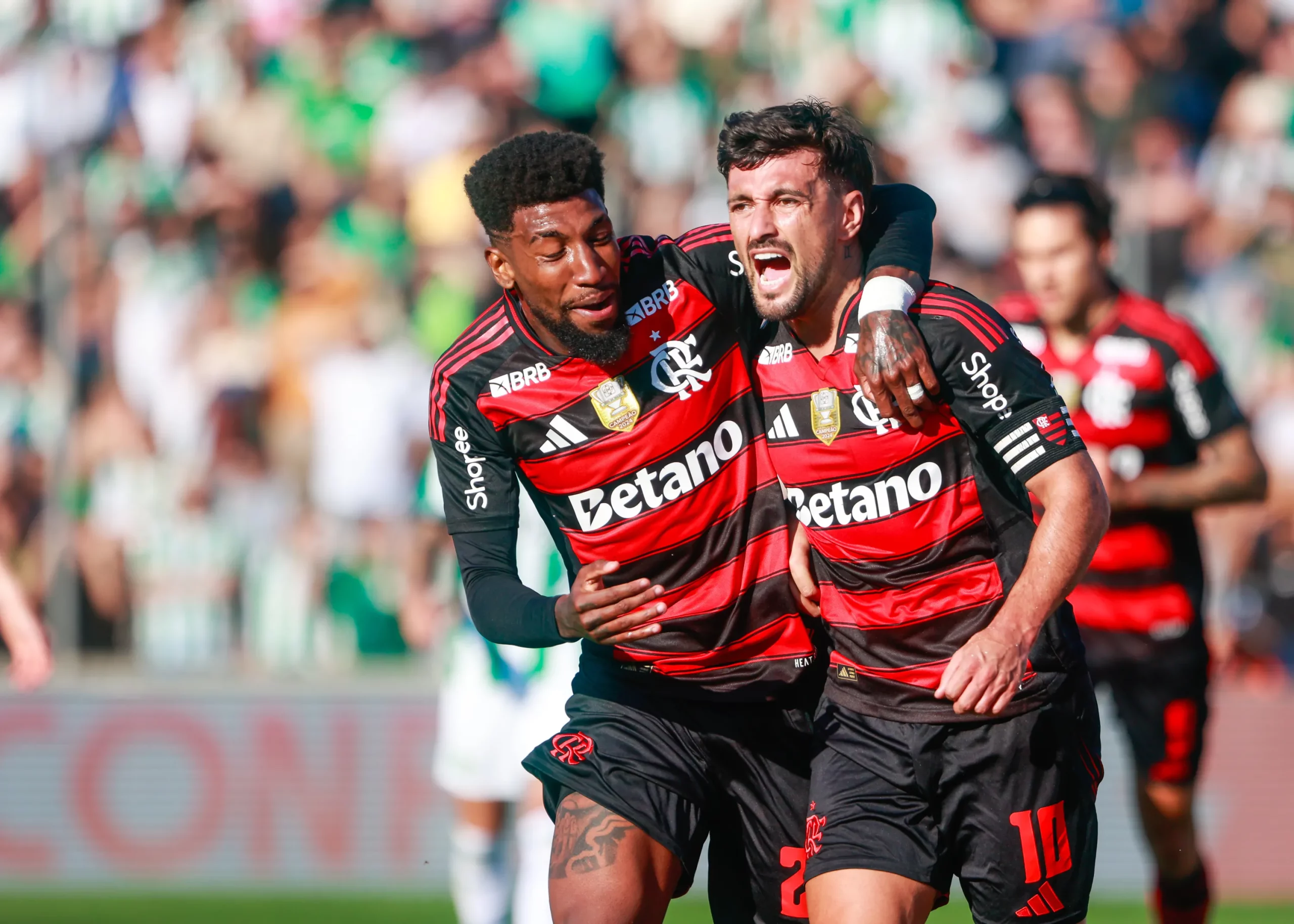 Arrascaeta comemora gol pelo Flamengo. Foto: Luiz Erbes/AGIF