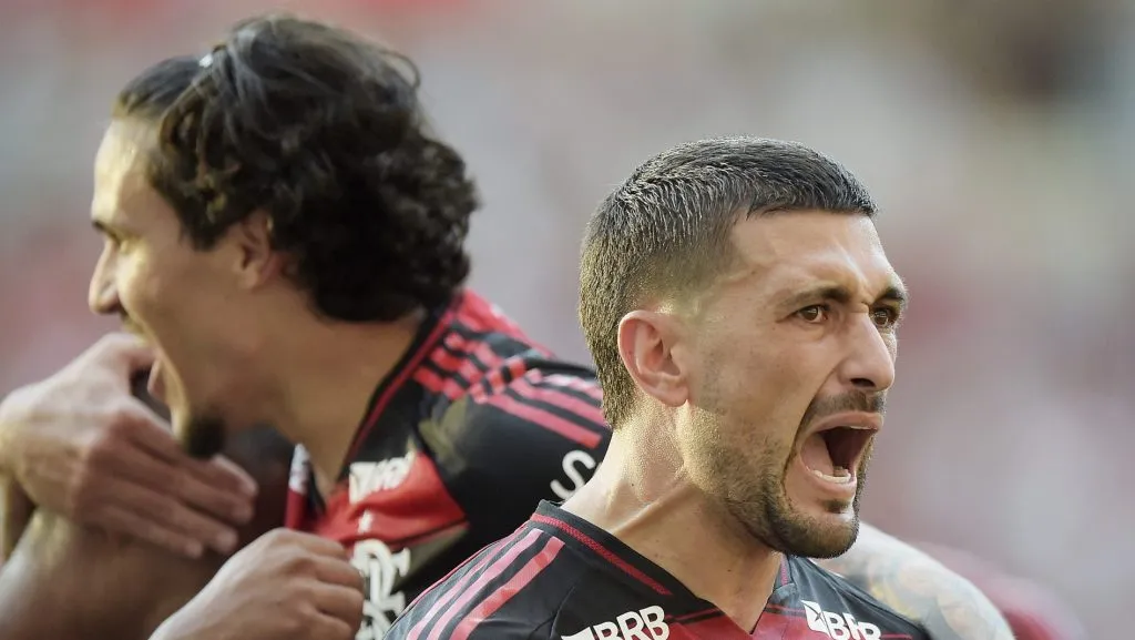 Foto: Alexandre Loureiro/AGIF – Arrasca é um dos grande ídolos do CRF.