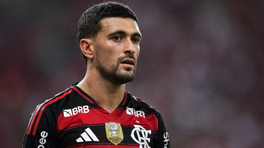 Artilheiro do Brasileirão, Arrascaeta vive bom momento no Flamengo – Foto: Thiago Ribeiro/AGIF