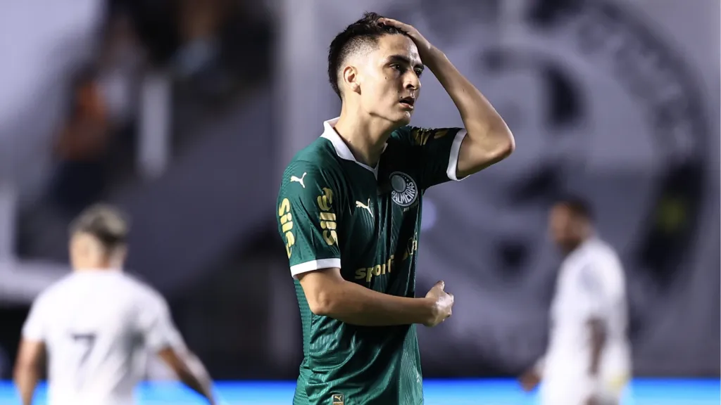 Atuesta jogando pelo Palmeiras. Foto: Marcello Zambrana/AGIF