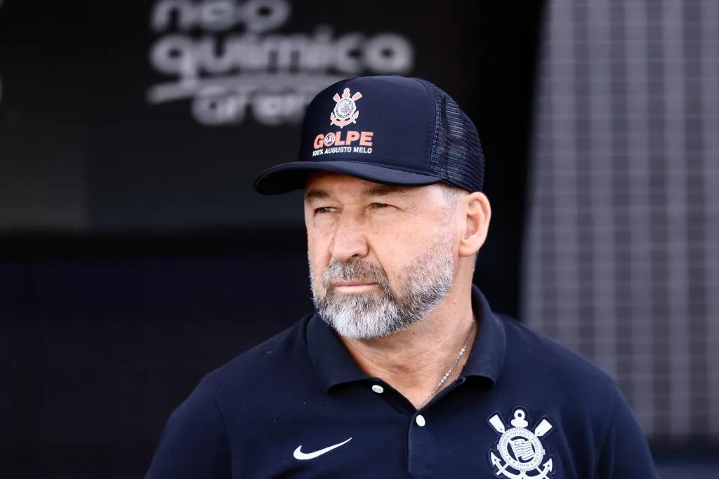 Augusto Melo durante partida do Corinthians. Foto: Marcello Zambrana/AGIF