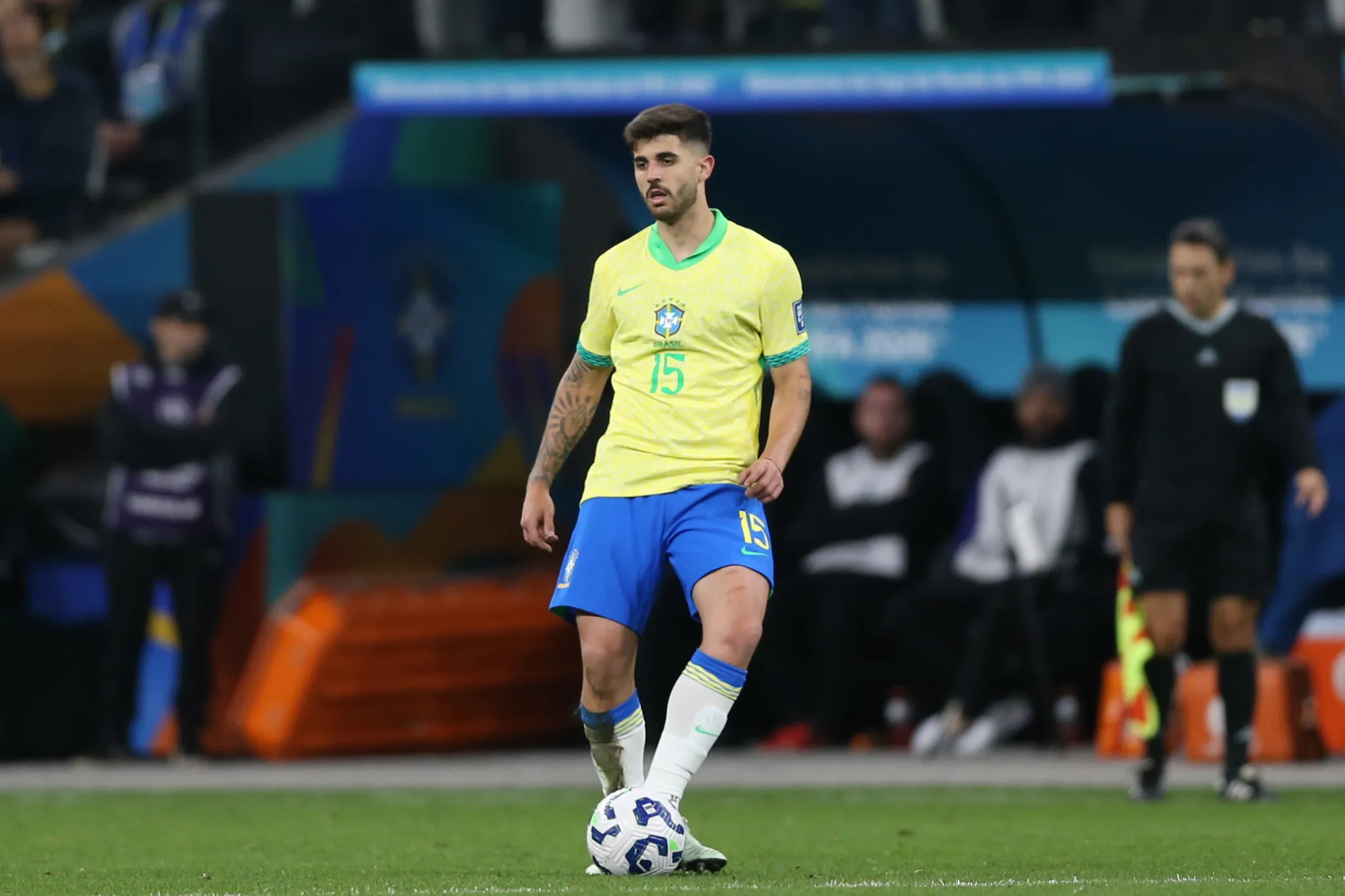SP – SAO PAULO – 10/06/2025 – ELIMINATORIAS COPA DO MUNDO 2026, SELECAO BRASILEIRA X PARAGUAI – Lucas Beraldo jogador da Selecao Brasileira durante a partida entre Brasil e Paraguai na Neo Quimica Arena em Sao Paulo (SP), pelas Eliminatorias da Copa do Mundo 2026. Foto: Marlon Costa/AGIF
