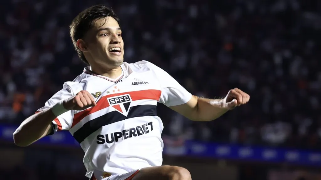 Bobadilla, atleta do Tricolor. Foto: Marcello Zambrana/AGIF.