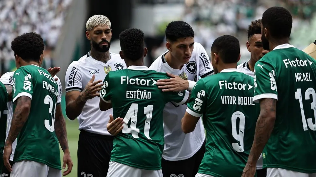 Cariocas e paulistas mediram forças no primeiro turno. Foto: Fabio Giannelli/AGIF.