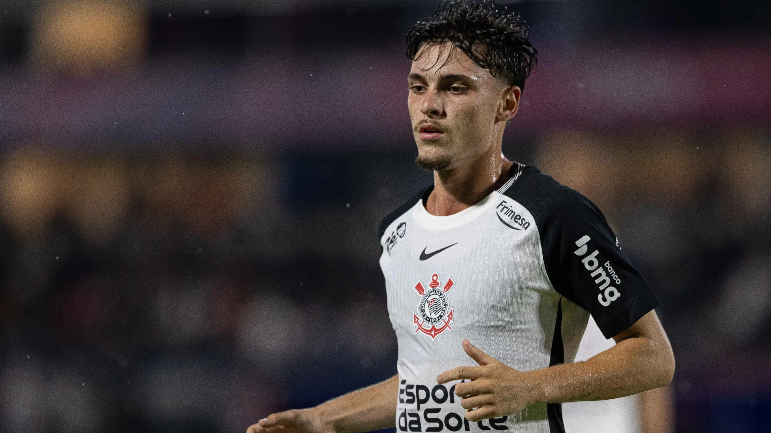 SP – BRAGANCA PAULISTA – 15/01/2026 – PAULISTA 2026, BRAGANTINO X CORINTHIANS – Breno Bidon jogador do Corinthians durante partida contra o Bragantino no estadio Cicero De Souza Marques pelo campeonato Paulista 2026. Foto: Joisel Amaral/AGIF