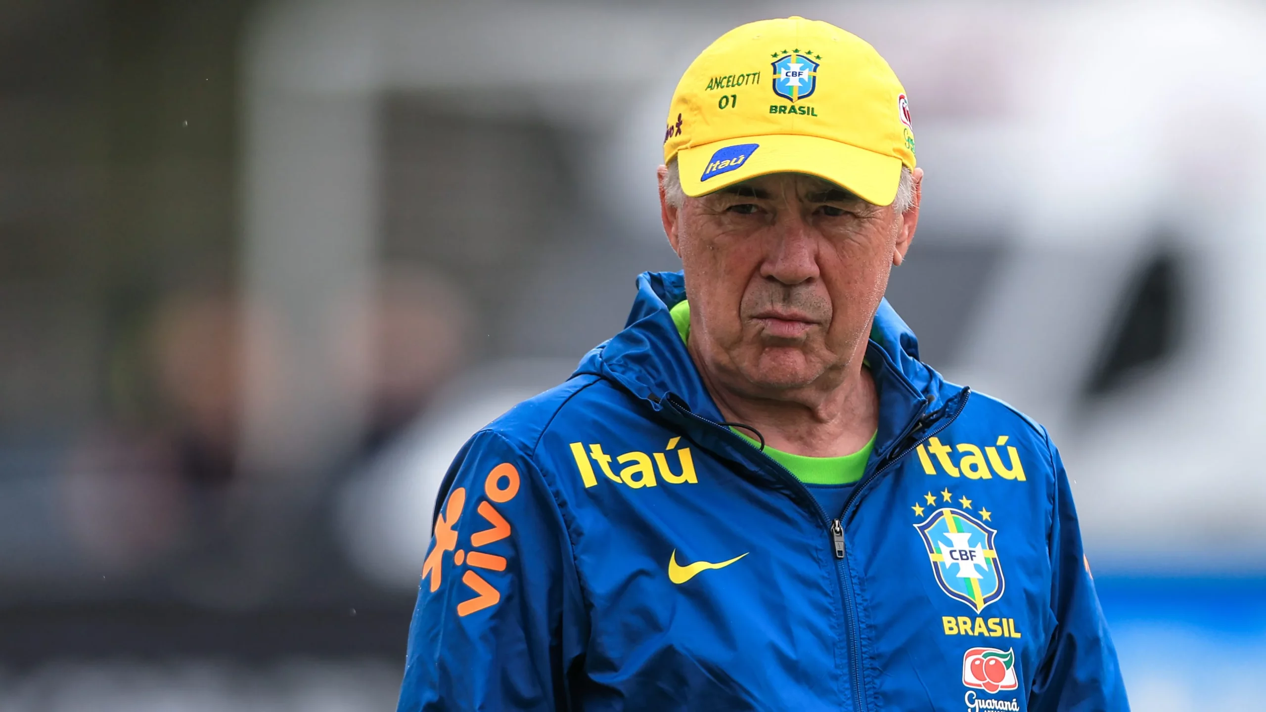 Ancelotti vai aproveitara a última oportunidade de inovar – Foto: Ettore Chiereguini/AGIF
