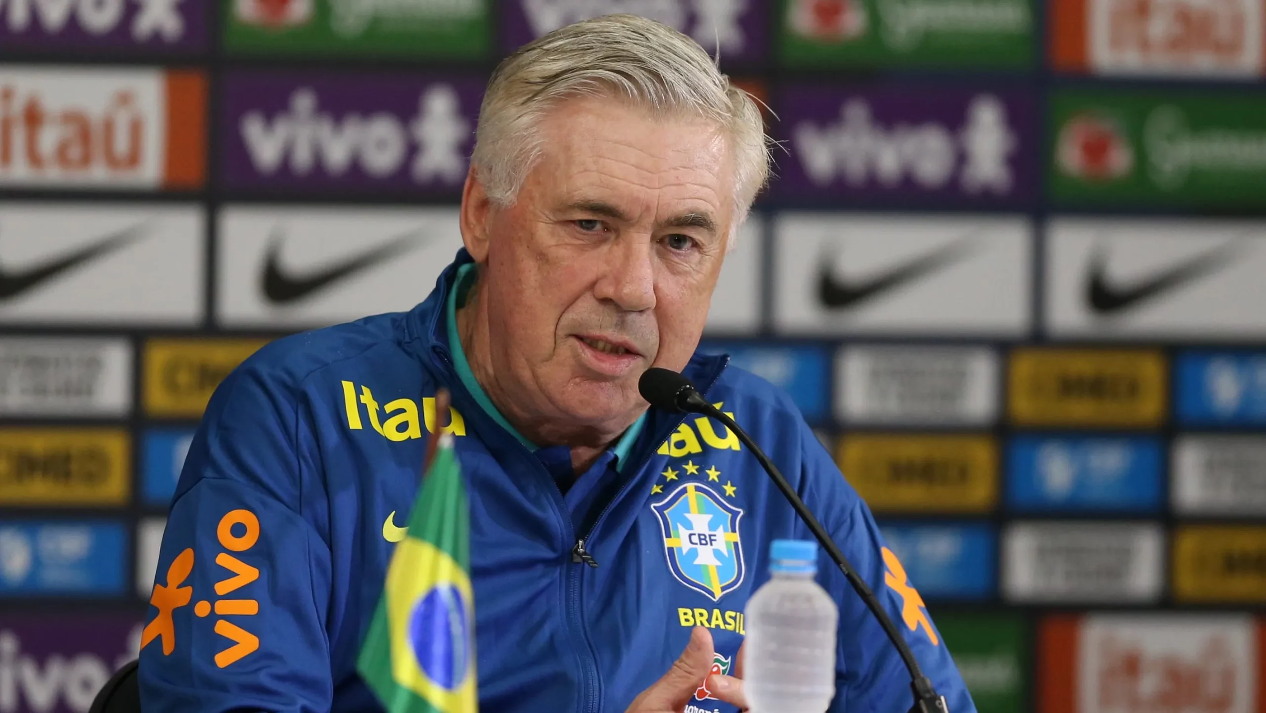 Ancelotti. Foto: Marlon Costa/AGIF