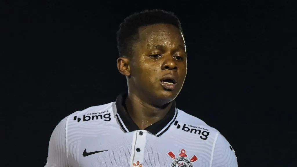 Cazares já defendeu as cores do Corinthians. Foto: Thiago Ribeiro/AGIF