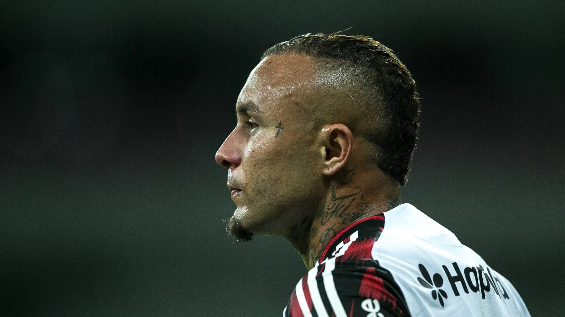 Foto: Marlon Costa/AGIF – Cebolinha já pode assinar pré-contrato com outro time a partir de julho.