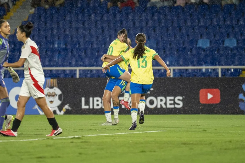 Comemoração Brasil x Peru. Foto: Nelson Terme/CBF