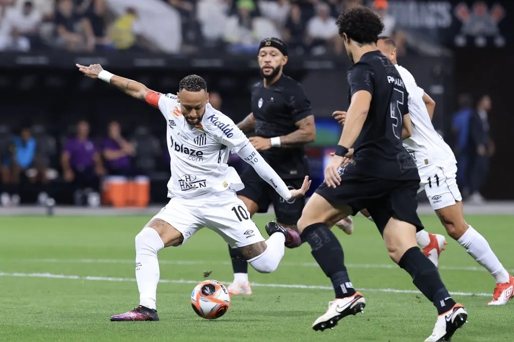 Corinthians x Santos em jogo do Paulistão 2025