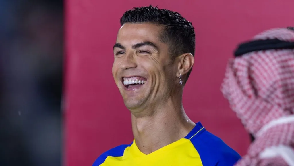 Foto: Yasser Bakhsh/Getty Images  – CR7 no Verdão foi tratado em tom de deboche por dirigentes.