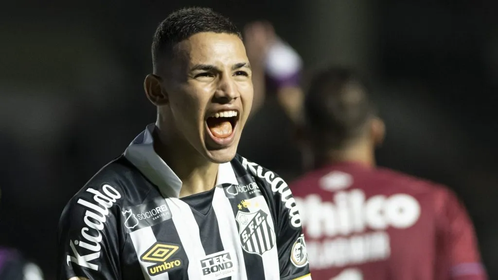 Deivid Washington jogador do Santos
