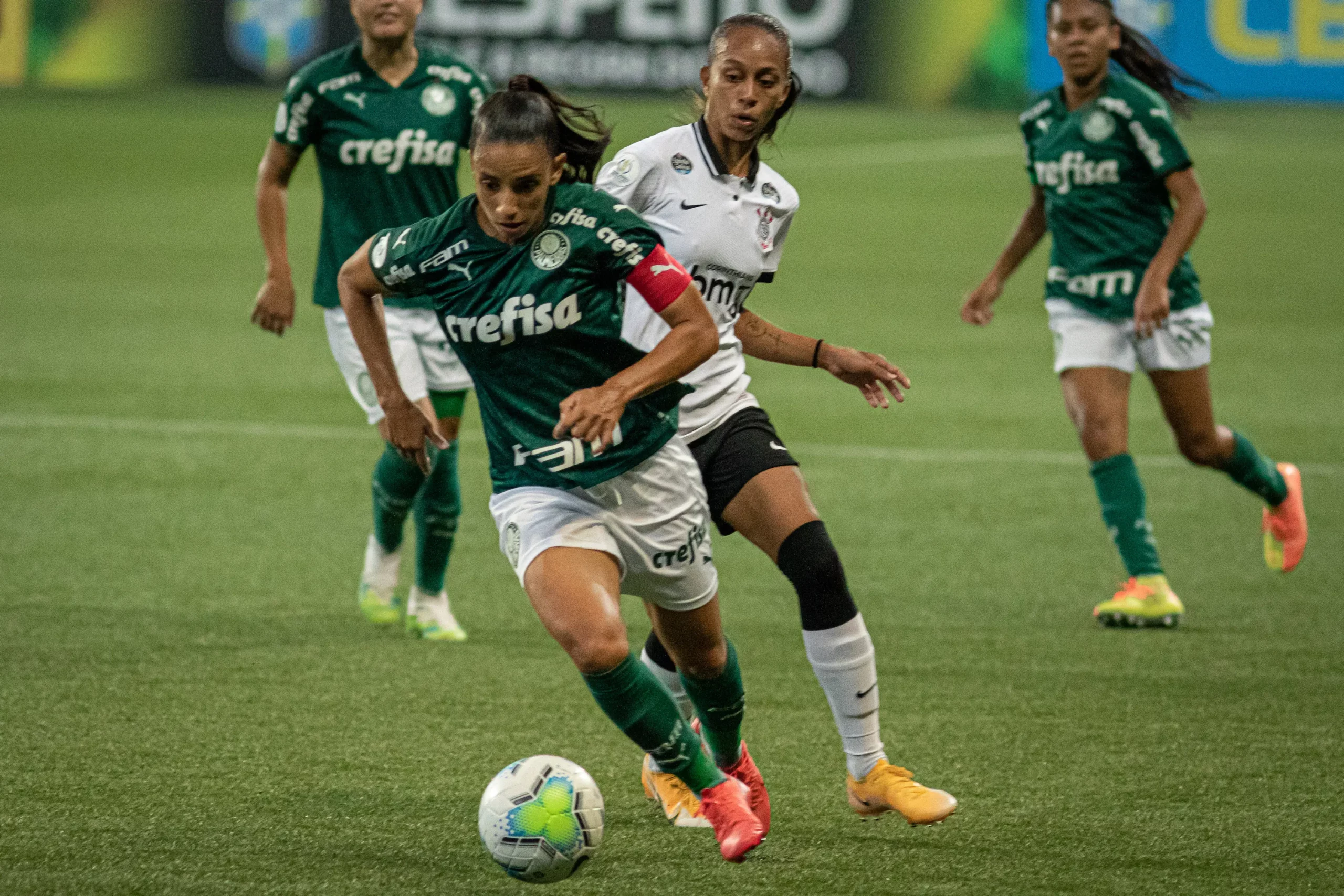 Derby. Foto: Rebeca Reis/AGIF