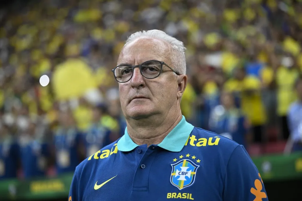 Dorival não se destacou na Seleção Brasileira. Foto: Mateus Bonomi/AGIF