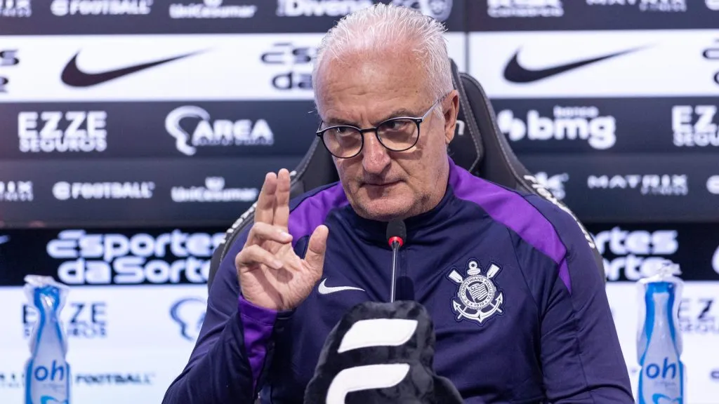 Enquanto a crise política não cessa, Dorival Júnior tem que fazer do Timão uma equipe competitiva – Foto: Agência Corinthians – Rodrigo Coca