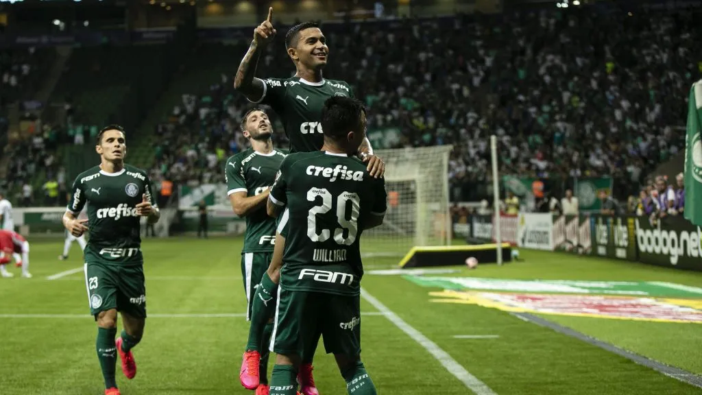 Dudu comemora gol no Allianz Parque. Foto: Daniel Vorley/AGIF