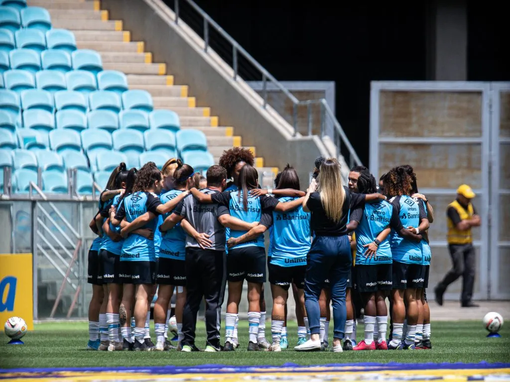 Equipe do Grêmio. Foto: Maxi Franzoi/AGIF