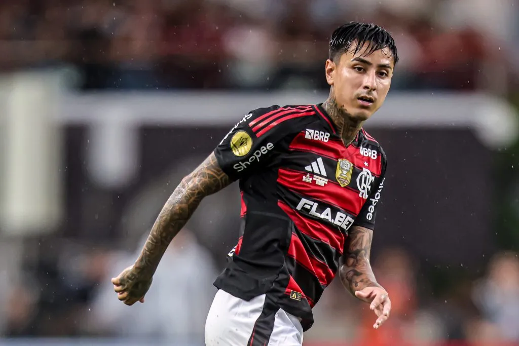 Volante em ação pelo Flamengo. Foto: Fernando Torres/AGIF
