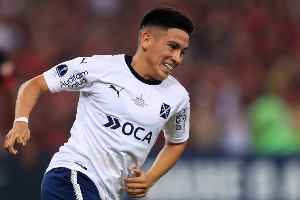 Esequiel Barco conquistou a Copa Sul-Americana pelo Independiente em 2017 com gol no Maracanã diante do Flamengo – Foto: Buda Mendes/Getty Images