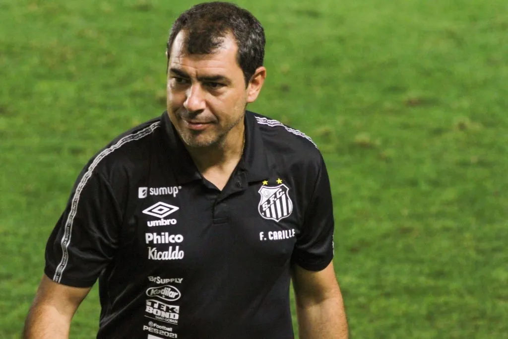 Foto: Fernanda Luz/AGIF – Torcedores criticaram uma eventual volta de Carille