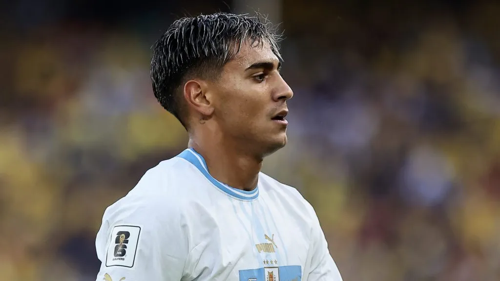 Facundo Torres jogando pelo Uruguaio - Foto: Getty Images