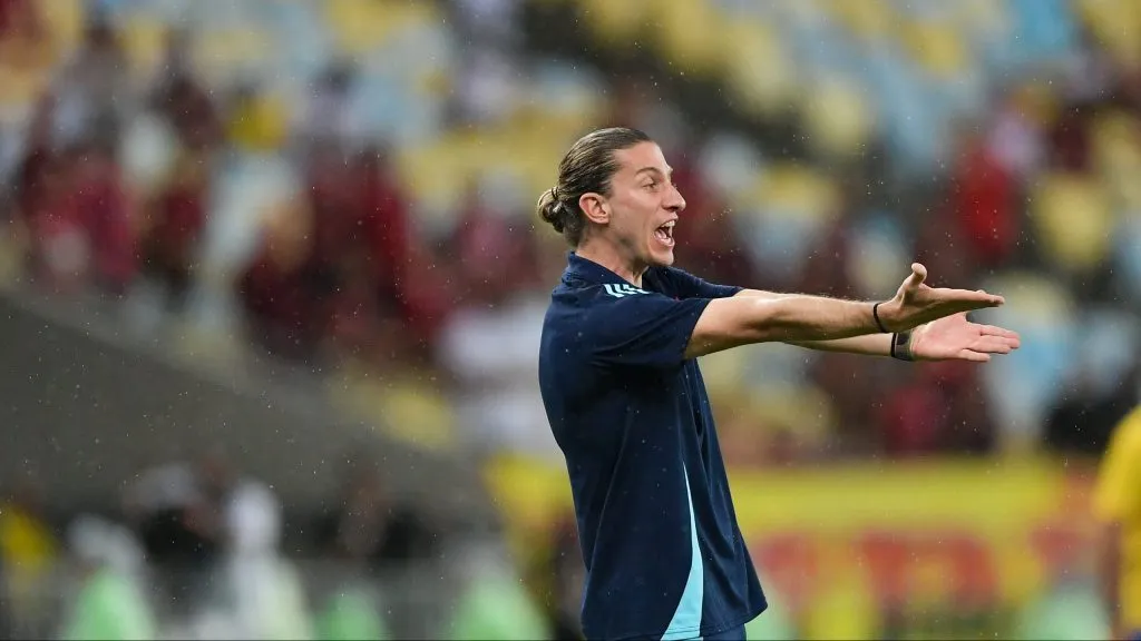 Filipe Luís em partida do Flamengo