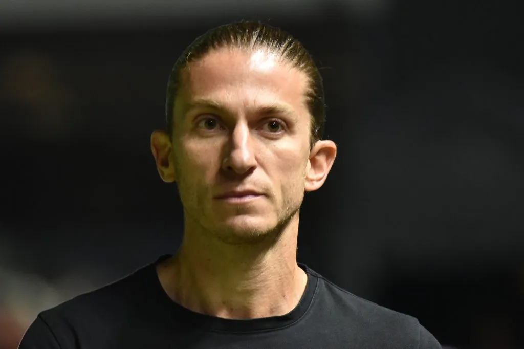 Filipe Luís busca chegar a 1ª final da Copa Libertadores. Foto: Jota Erre/AGIF