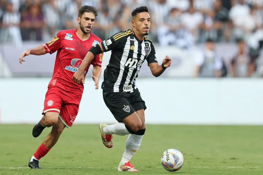 Gabriel Menino é um dos reforços do clube mineiro para 2025. Foto: Gilson Lobo/AGIF
