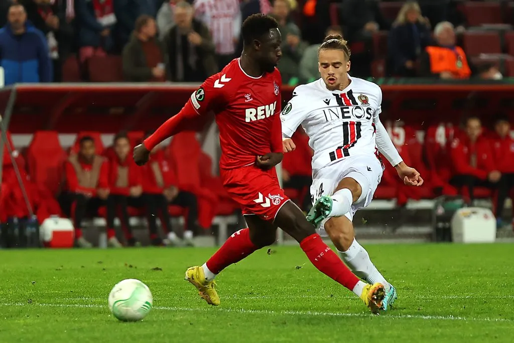 Billal Brahimi interessa ao Santos - (Photo by Lars Baron/Getty Images).