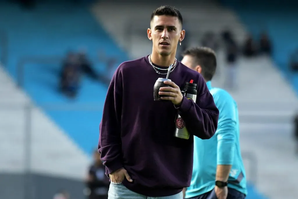 (Photo by Marcelo Endelli/Getty Images) – Rojas está próximo do Corinthians.