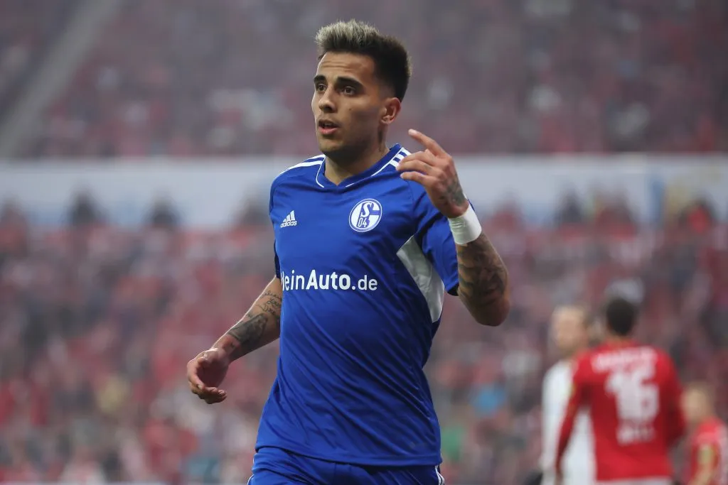 (Photo by Alex Grimm/Getty Images) – Zalazar interessa ao Palmeiras e ao Flamengo.