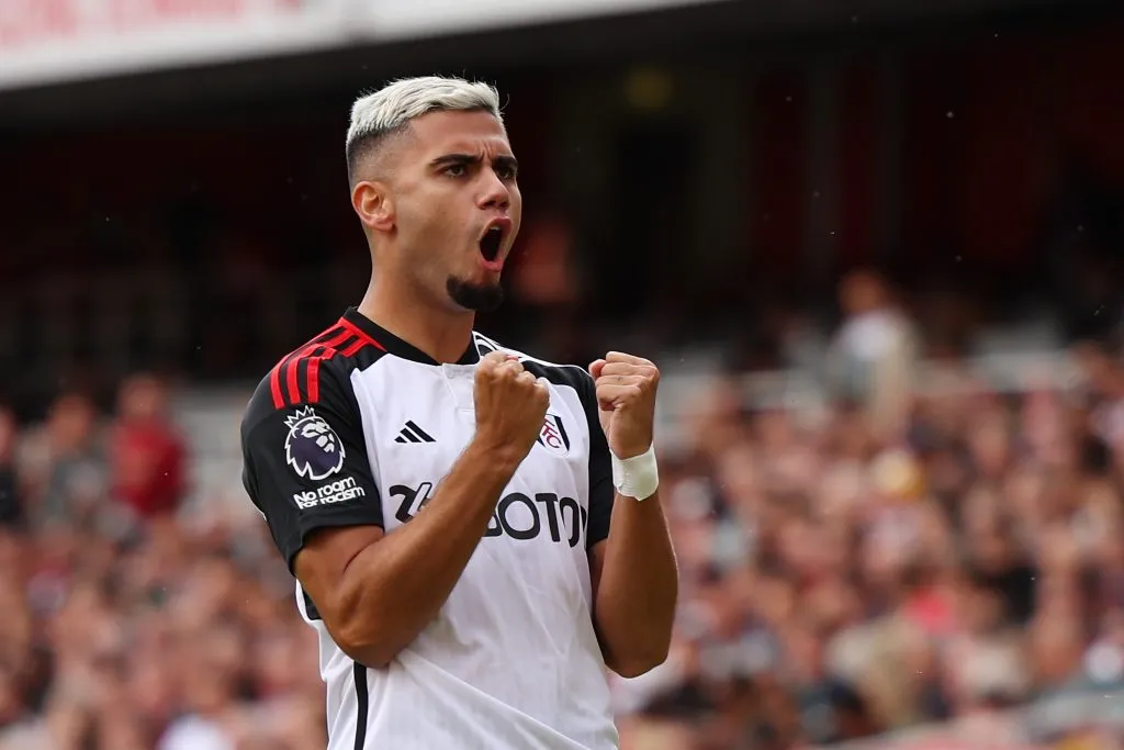 LONDON, ENGLAND – AUGUST 26: Andreas Pereira of Fulham celebrates after scoring the team’s first goal during the Premier League match between Arsenal FC and Fulham FC at Emirates Stadium on August 26, 2023 in London, England. (Photo by Julian Finney/Getty Images)