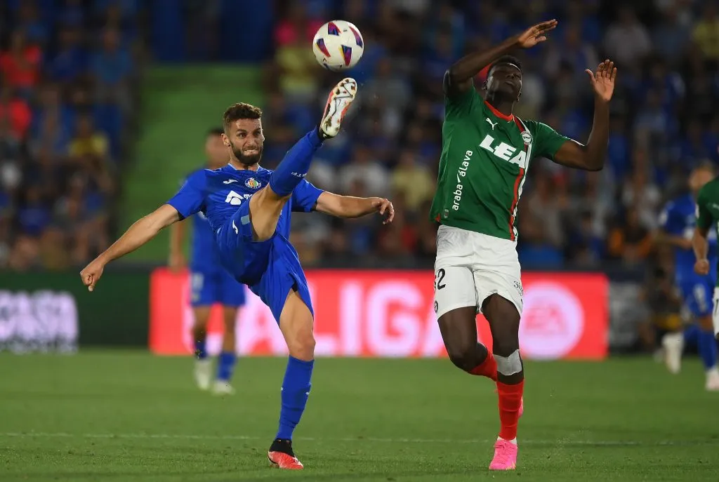 Domingos Duarte em ação pelo Getafe – Foto: Denis Doyle/Getty Images