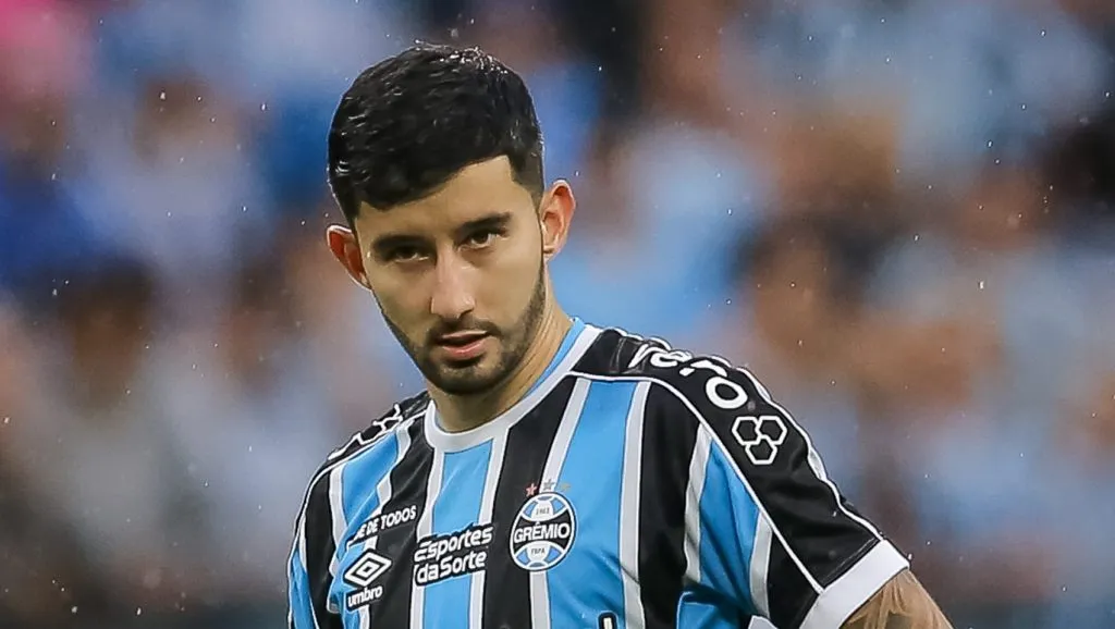 Villasanti entrou na mira do Palmeiras (Photo by Pedro H. Tesch/Getty Images)