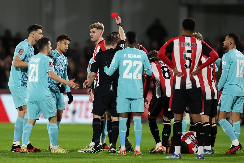 Foto: Warren Little/Getty Images – João Gomes recebeu cartão circular