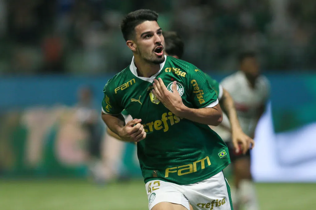 Flaco López fez 2 gols  na vitória diante do Universitário e encaminhou a vaga do Verdão para as quartas de final da competição  Ricardo Moreira/Getty Images)