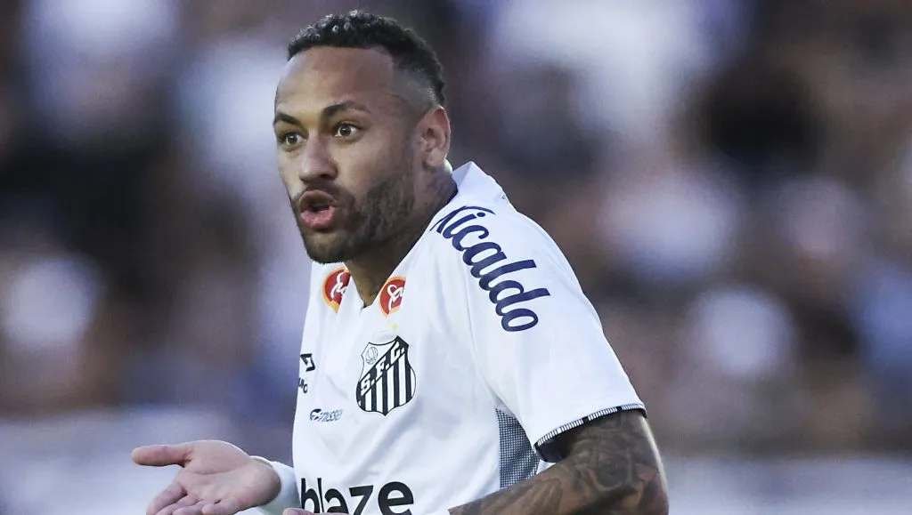 Neymar não deve jogar na estreia do Santos - (Photo by Alexandre Schneider/Getty Images).