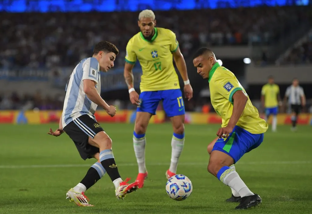 Murillo teve atuação desastrosa como todo o time - (Photo by Marcelo Endelli/Getty Images).
