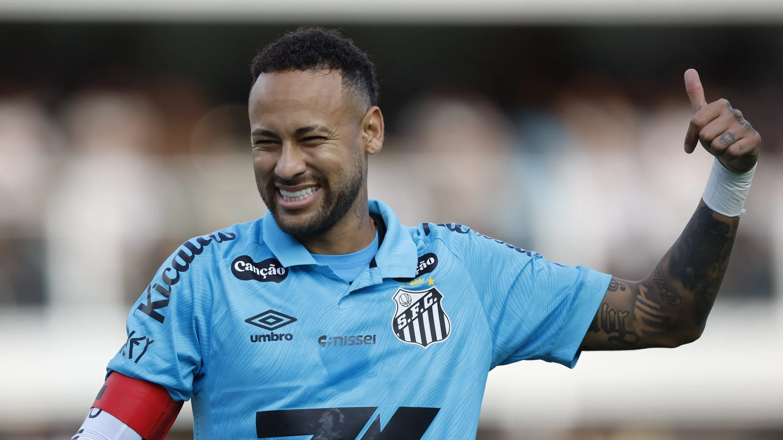 Ainda aos 9 anos, David Nogueira se tornou o atleta mais jovem a assinar um contrato de patrocínio com uma fornecedora esportiva, superando nomes consagrados como Neymar, que também foi revelado pelo Peixe. (Photo by Miguel Schincariol/Getty Images)