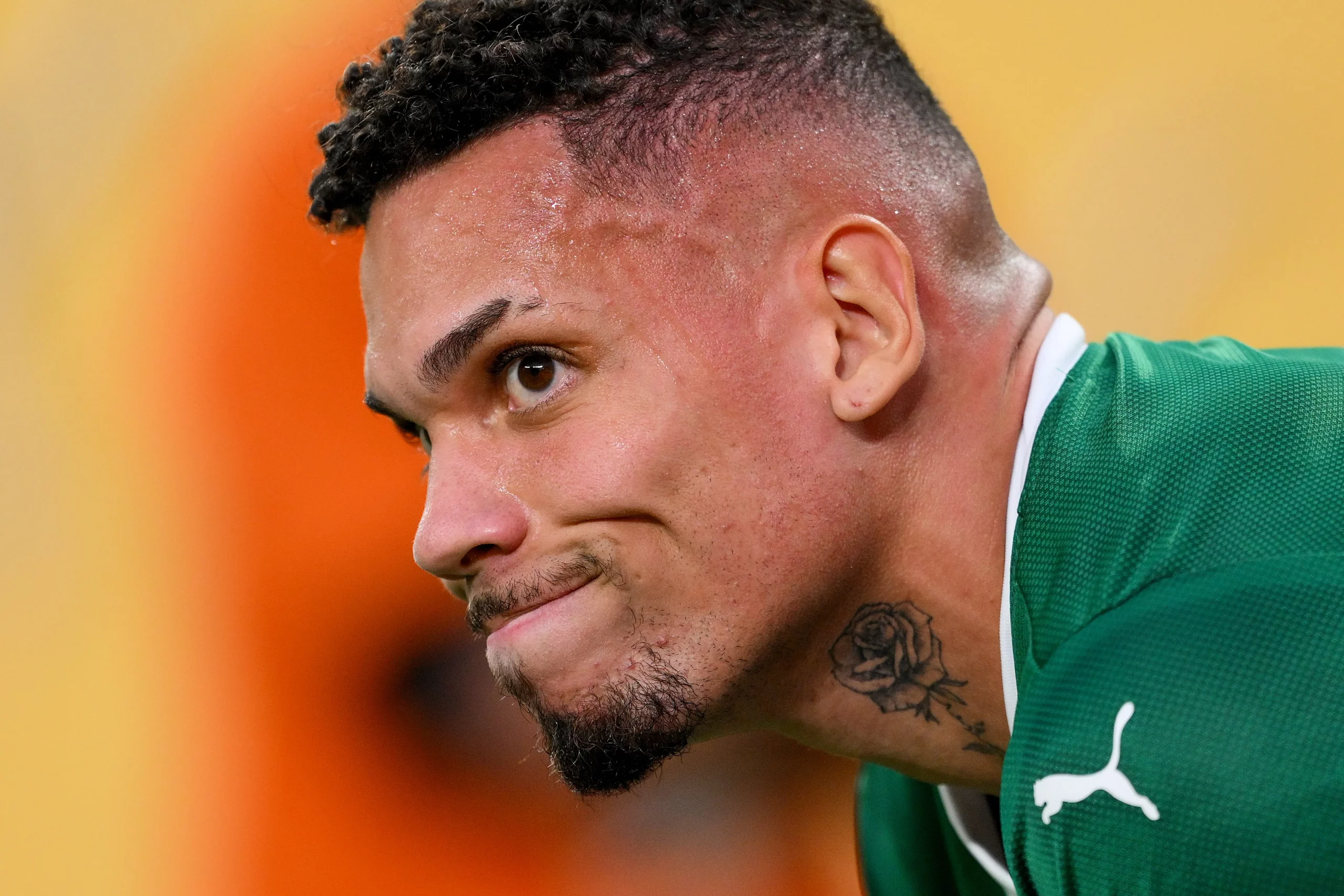 Paulinho estará presente em Porto Alegre e Lima, mas tendência é não entrar em campo pelo SEP – Foto: David Ramos/Getty Images