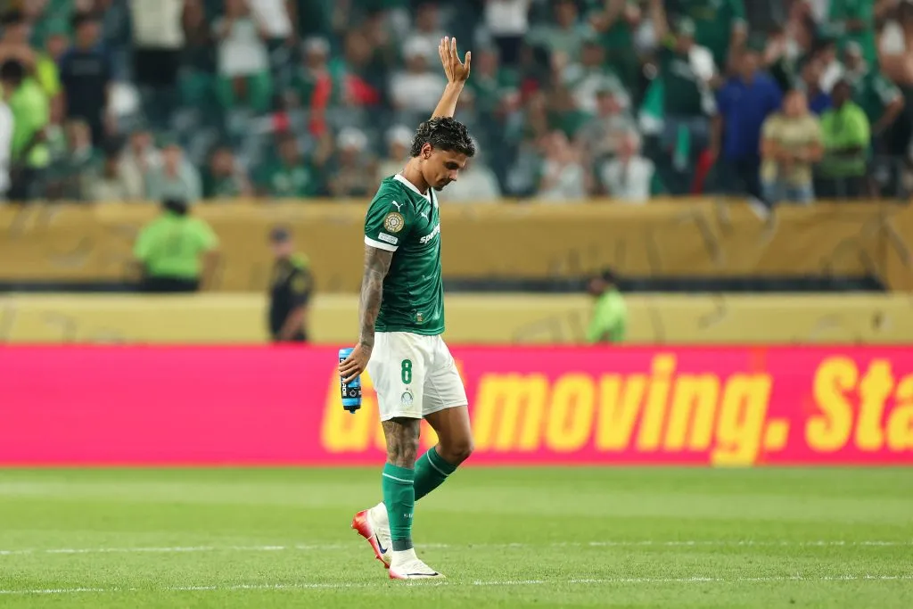 Ríos foi vendido para o Benfica. (Photo by Luke Hales/Getty Images)