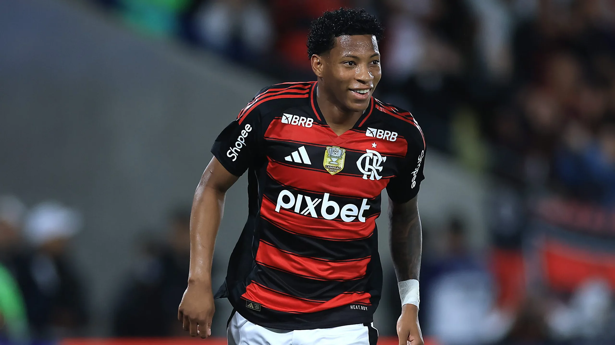Plata vem sendo titular com Filipe Luís - (Photo by Buda Mendes/Getty Images).