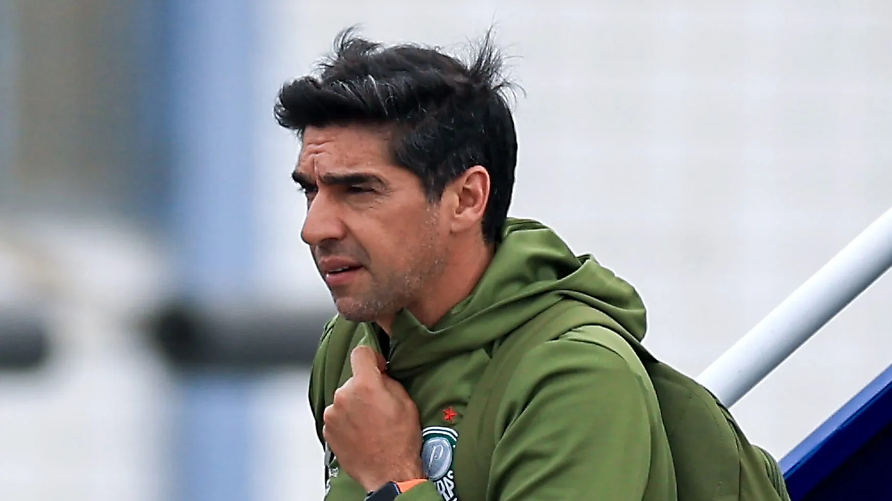 Abel Ferreira no desembarque do Verdão em Lima