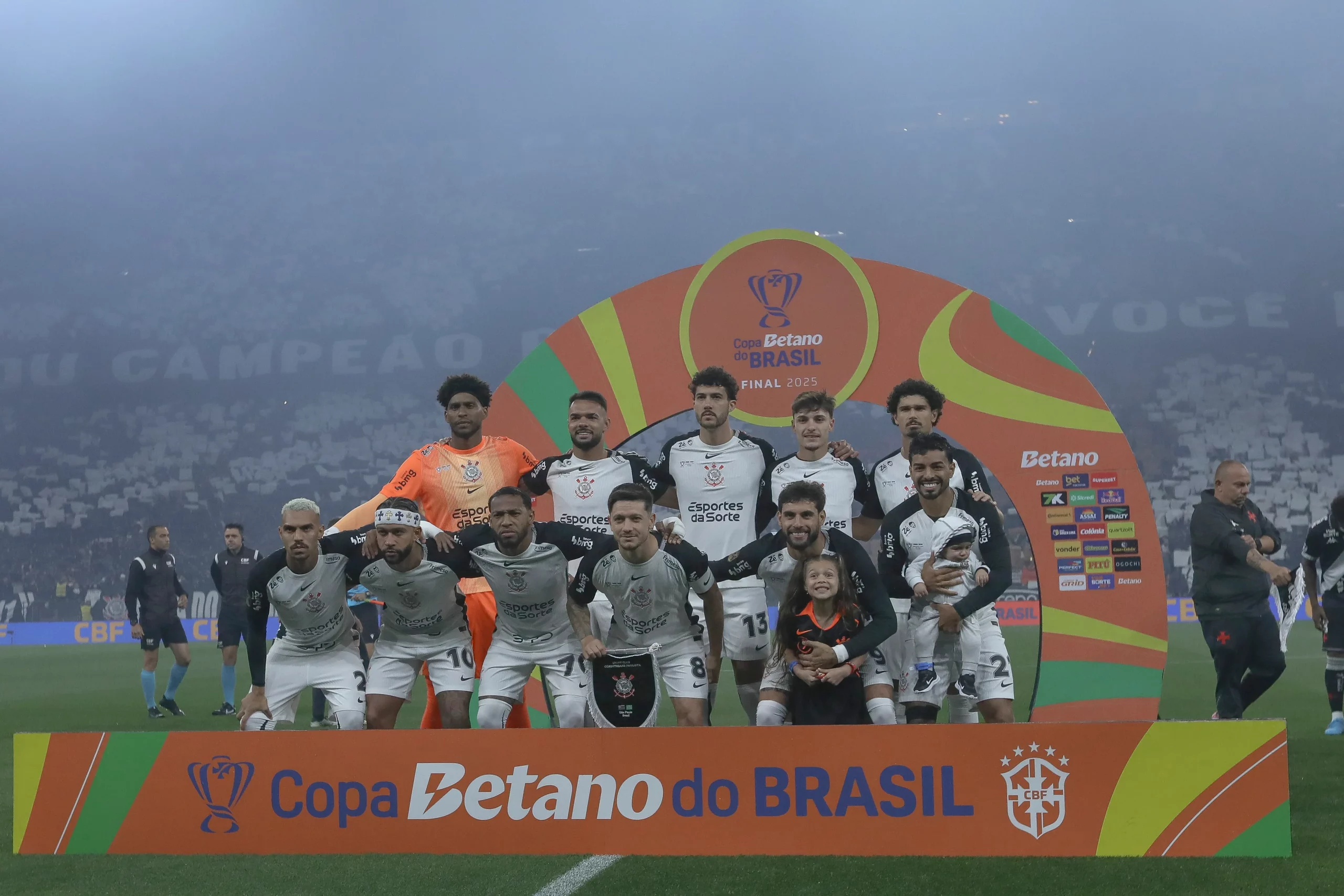 Corinthians na Neo Química Arena antes de duelo contra o Vasco. (Photo by Ricardo Moreira/Getty Images)