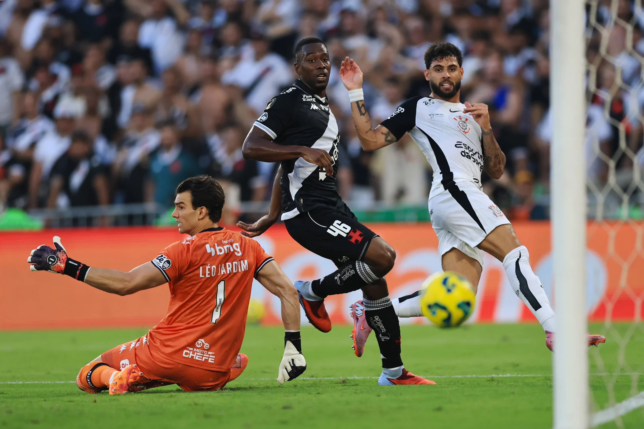 Yuri Alberto marca gol na final da Copa do Brasil, contra o Vasco. (Photo by Buda Mendes/Getty Images)