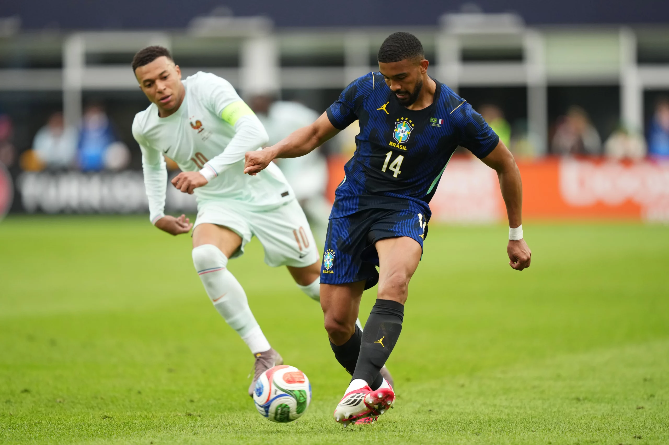 Bremer marcou o gol do Brasil na derrota para a França. Foto: Michael Owens/Getty Images.