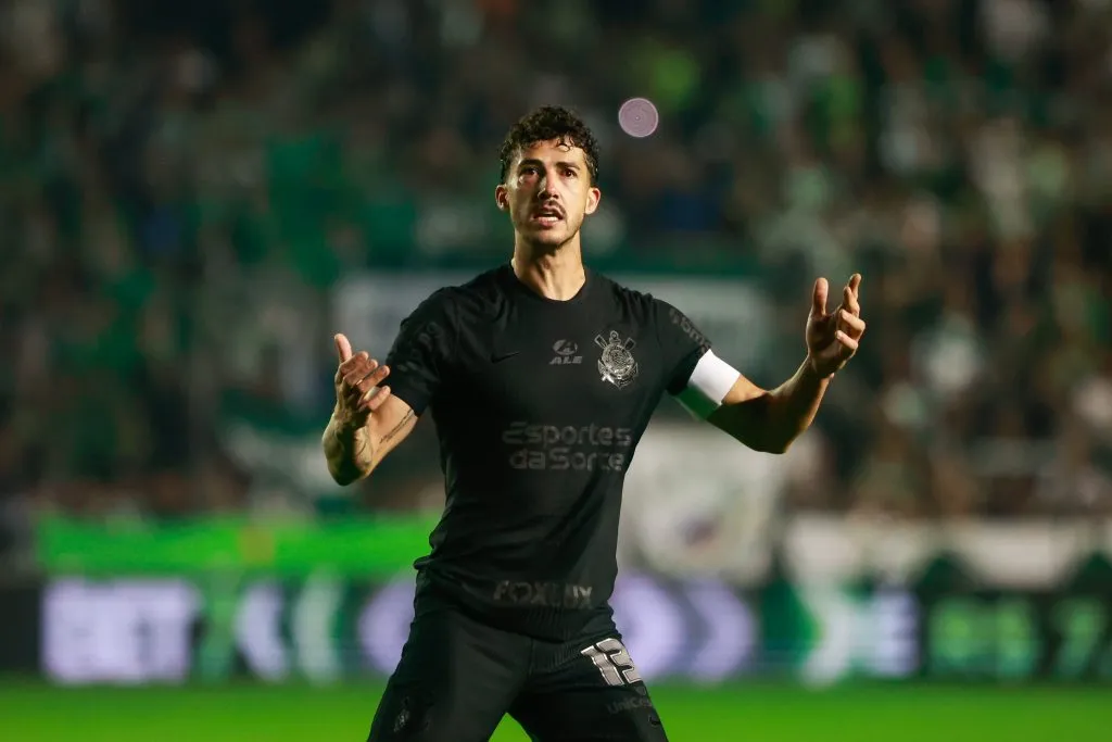 Gustavo Henrique durante partida do Corinthians. Foto: Luiz Erbes/AGIF