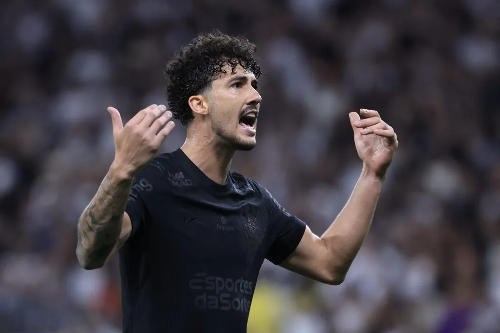 Gustavo Henrique tem sido titular de Dorival Jr e deve atuar desde o início em Palmeiras x Corinthians – Foto: Marcello Zambrana/AGIF